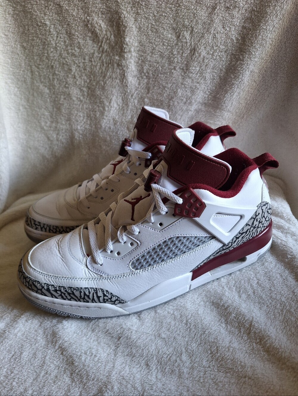 Jordan Spizike Low White Team Red Elephant Print Men's 13 EUC VERY CLEAN
